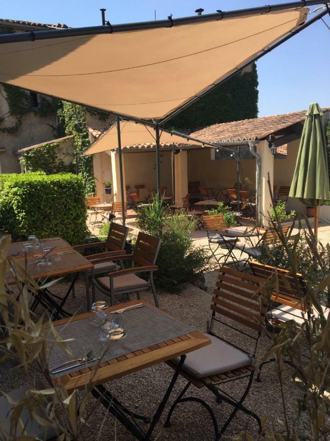 Bed and Breakfast Le Cheval Blanc La Bastide-des-Jourdans Exterior foto